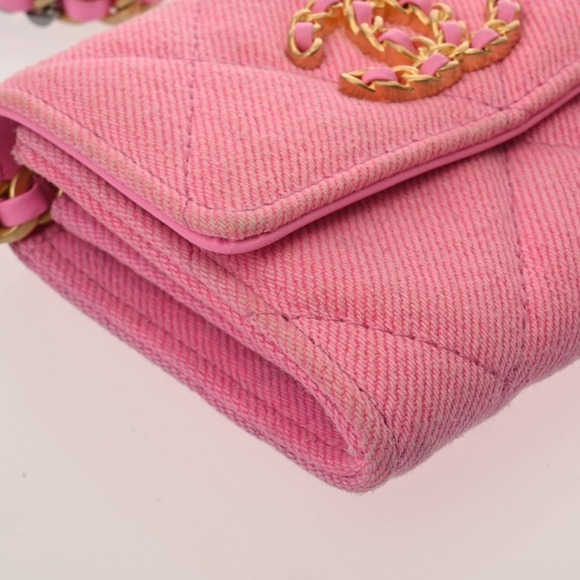 CHANEL Pink Canvas Pouch - Picture 7 of 11